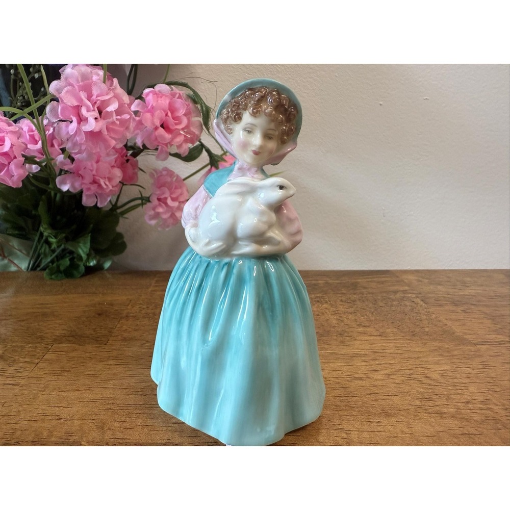 Royal Doulton Bunny Figurine HN2214 Vintage Bone China Girl‎ with Rabbit 1959